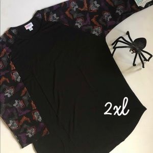 2XL Lularoe Randy. New with tags. Dracula.
